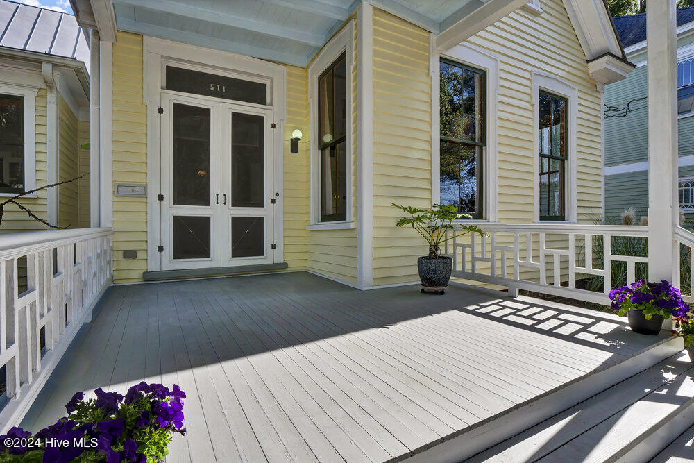 511 South 3rd Street Wilmington, NC 28401 - Photo 5 of 56 005_pja12640_801
