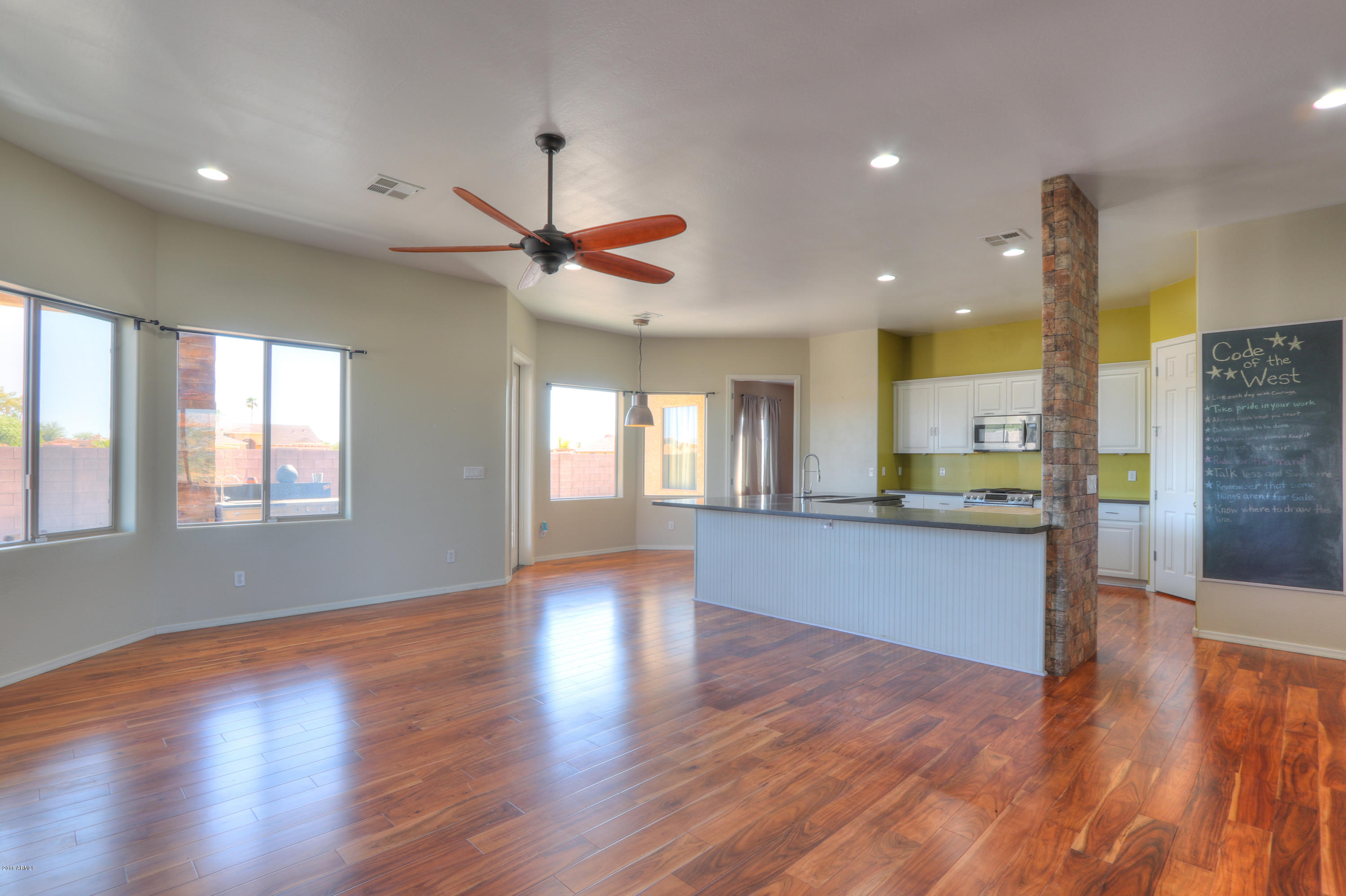 14741 South Rory Calhoun Road Arizona City, AZ 85123 - Photo 6 of 43 Great room