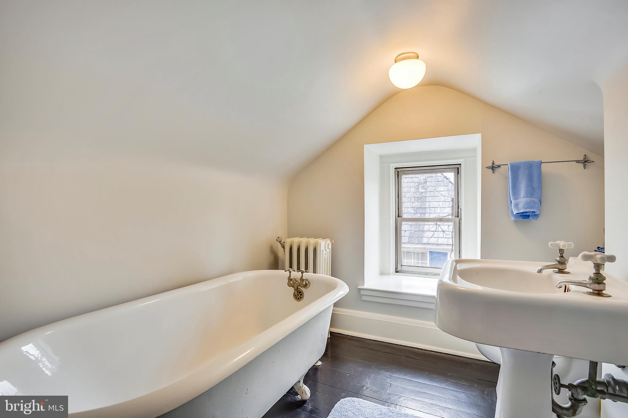 309 Tunbridge Road Baltimore, MD 21212 - Photo 26 of 40 Upper Level 2 Bath