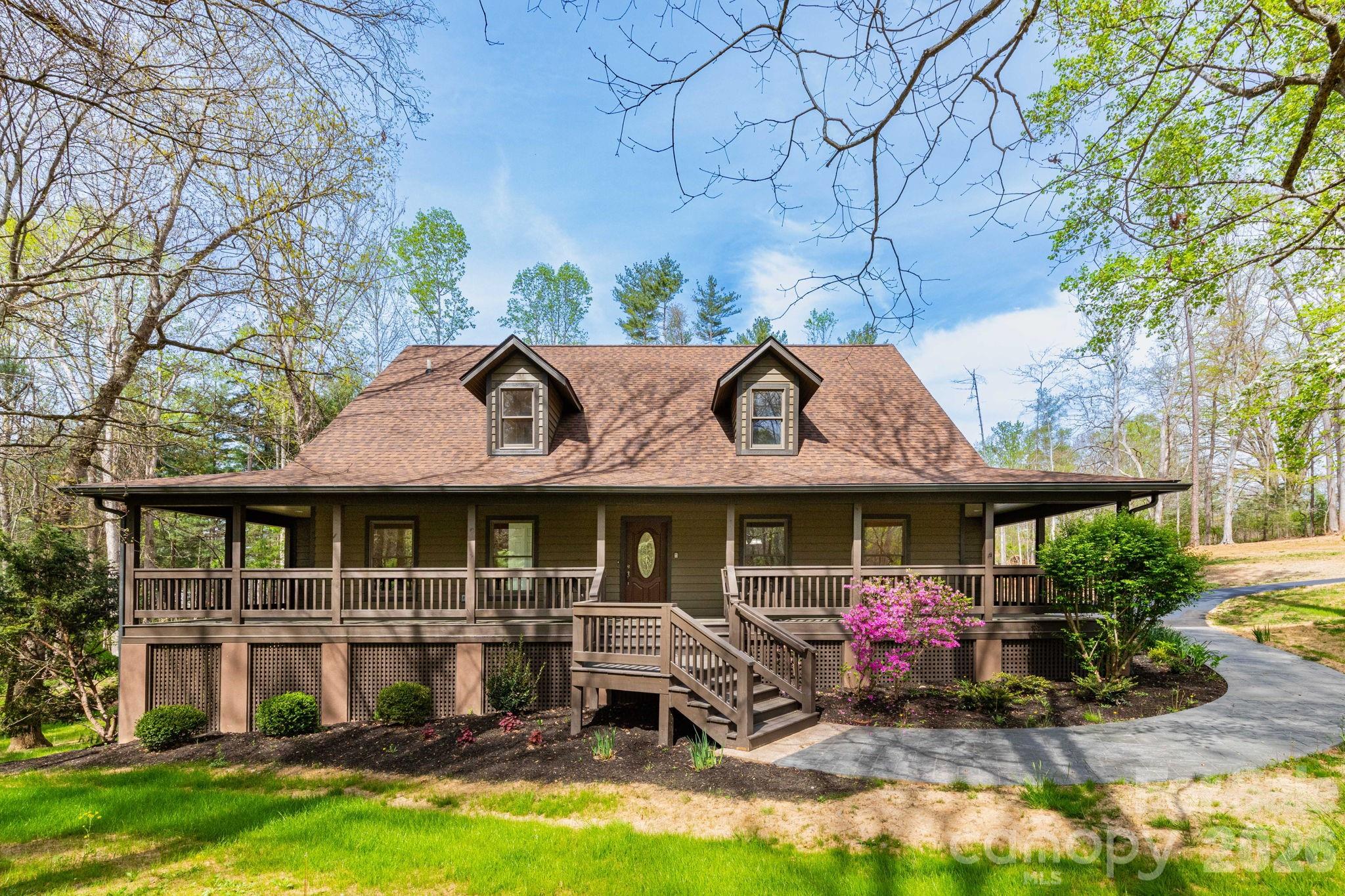 68 Sigmon Road Fletcher, NC 28732 - Photo 3 of 36