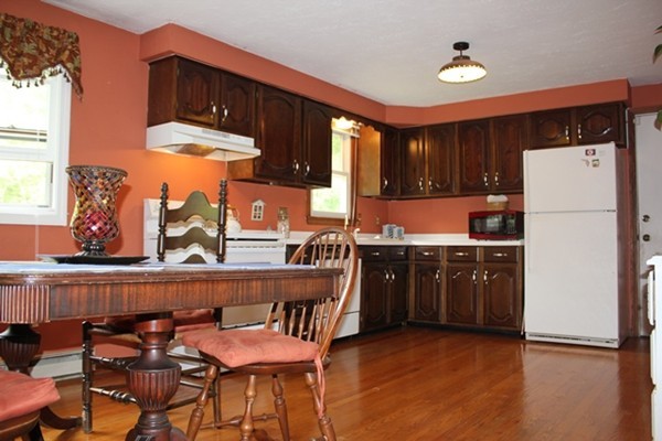 1 Meadowbrook Road Worcester, MA 01609 - Photo 4 of 11 Gallery Image 4