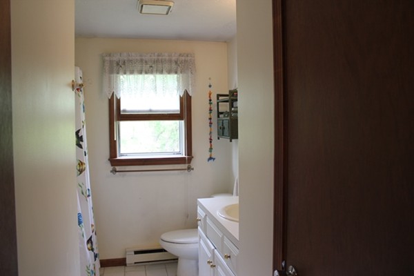 1 Meadowbrook Road Worcester, MA 01609 - Photo 6 of 11 Gallery Image 6