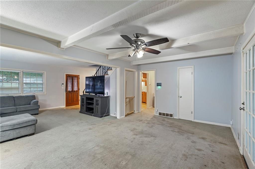 3813 Queen Ridge Drive Independence, MO 64055 - Photo 13 of 36