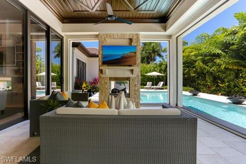 595 Regatta Road Naples, FL 34103 - Photo 39 of 40 Gallery Image 39