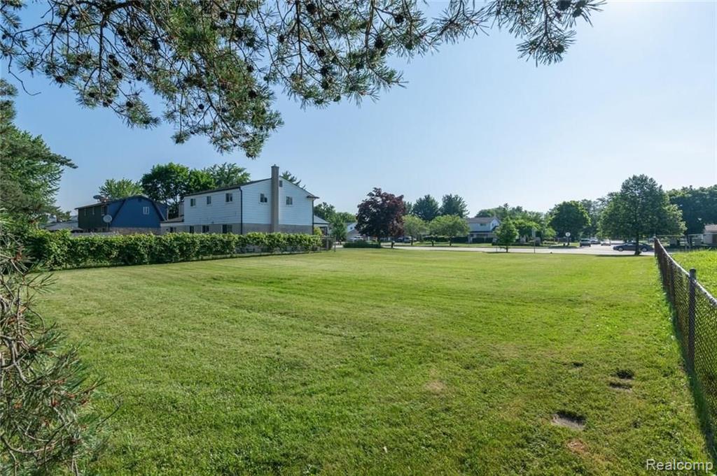 0 Lahser Road Southfield, MI 48034 - Photo 6 of 10 Gallery Image 6