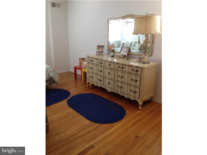 9914 Wingtip Road Philadelphia, PA 19115 - Photo 14 of 16 Bedroom 2