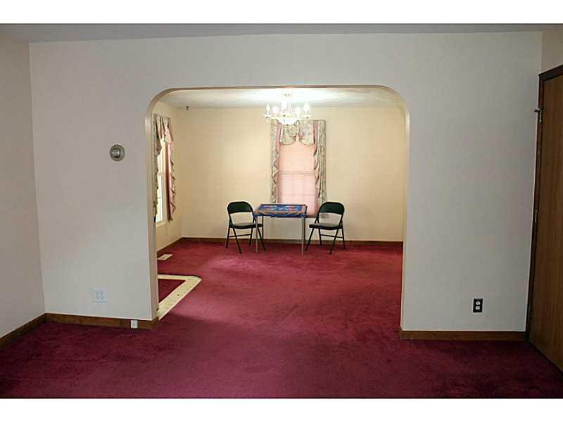 4352 Grange Hall Road Springfield, OH 45504 - Photo 3 of 19