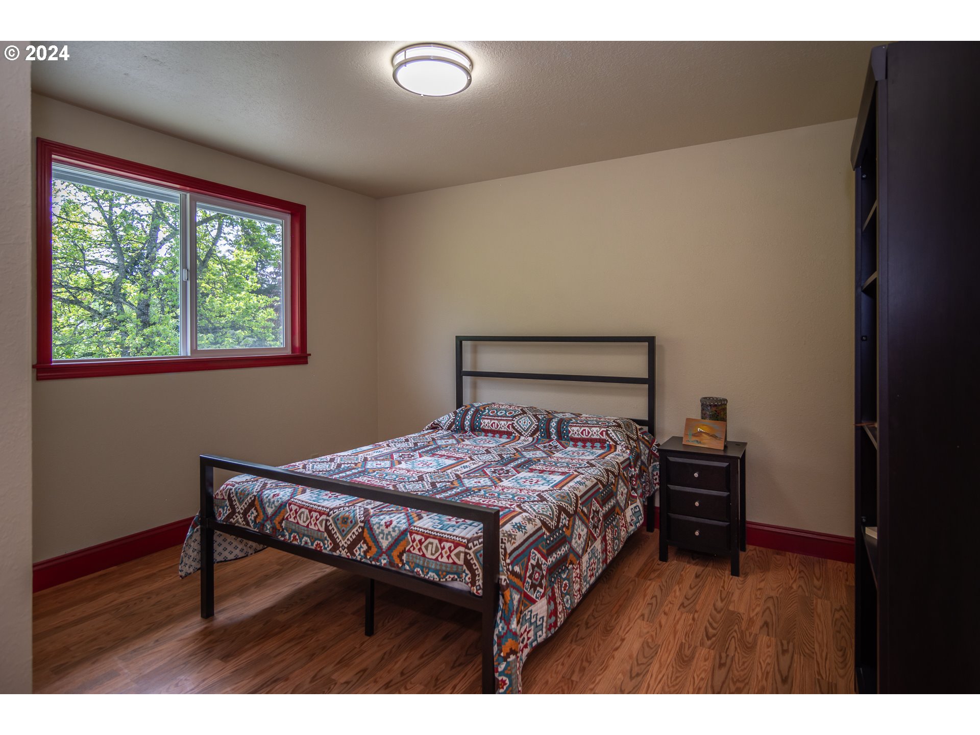 9373 Roberts Creek Road Roseburg, OR 97470 - Photo 23 of 48 Bedroom