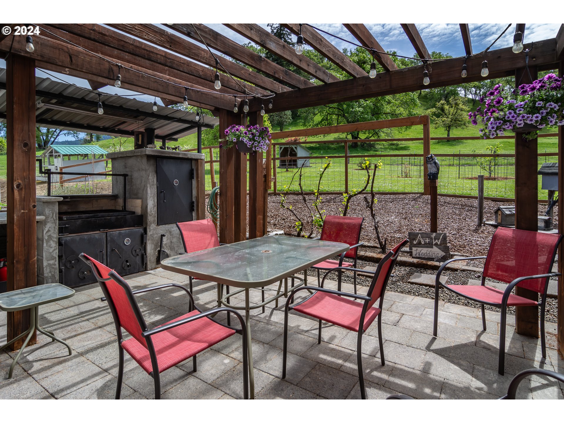 9373 Roberts Creek Road Roseburg, OR 97470 - Photo 27 of 48 Barbecue Pit
