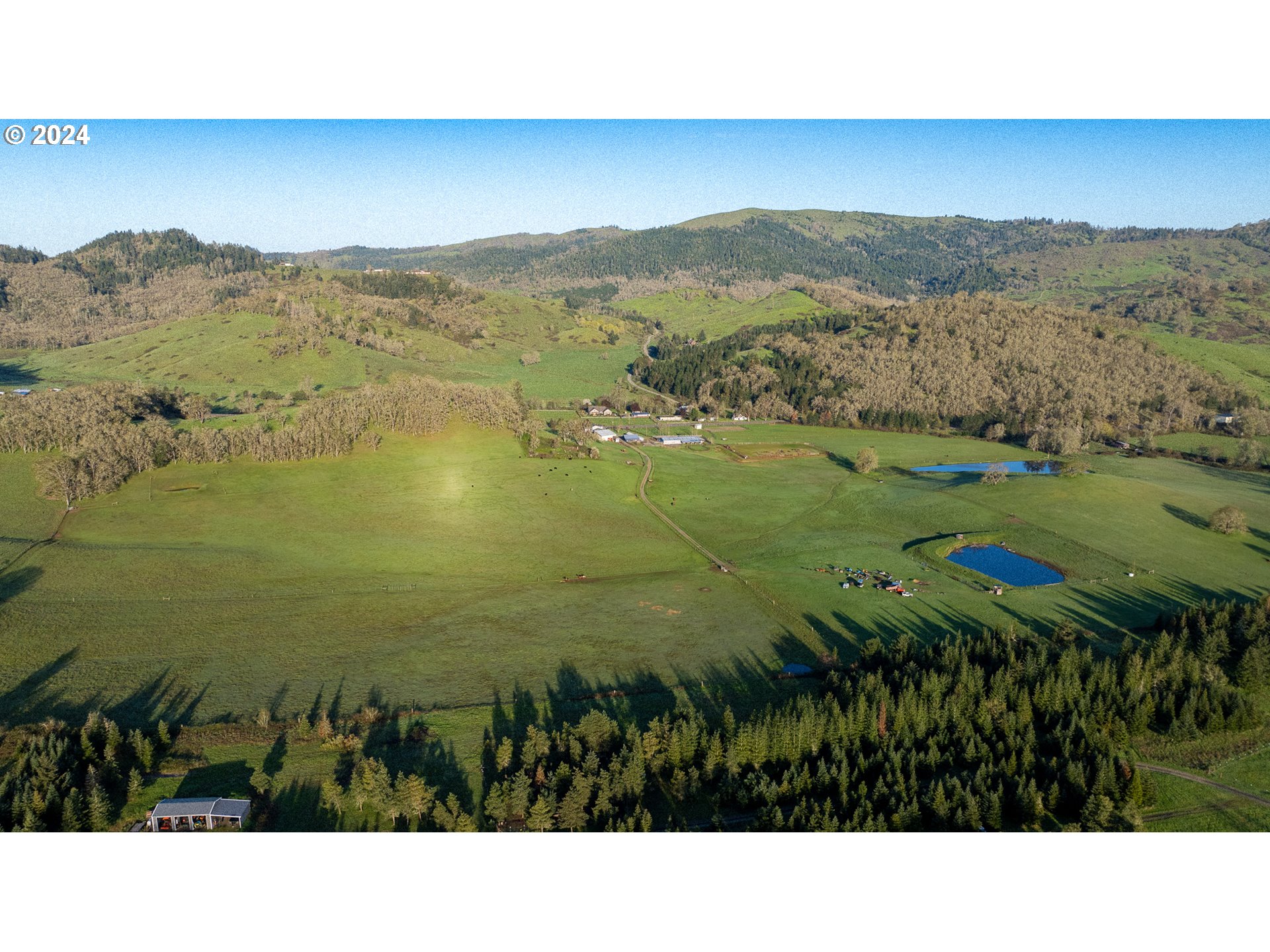 9373 Roberts Creek Road Roseburg, OR 97470 - Photo 42 of 48 Drone View/UAV