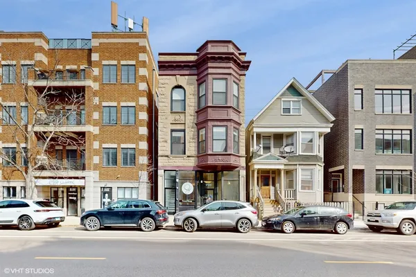 $2,850,000 | 2120 West Belmont Avenue, Chicago, IL 60618