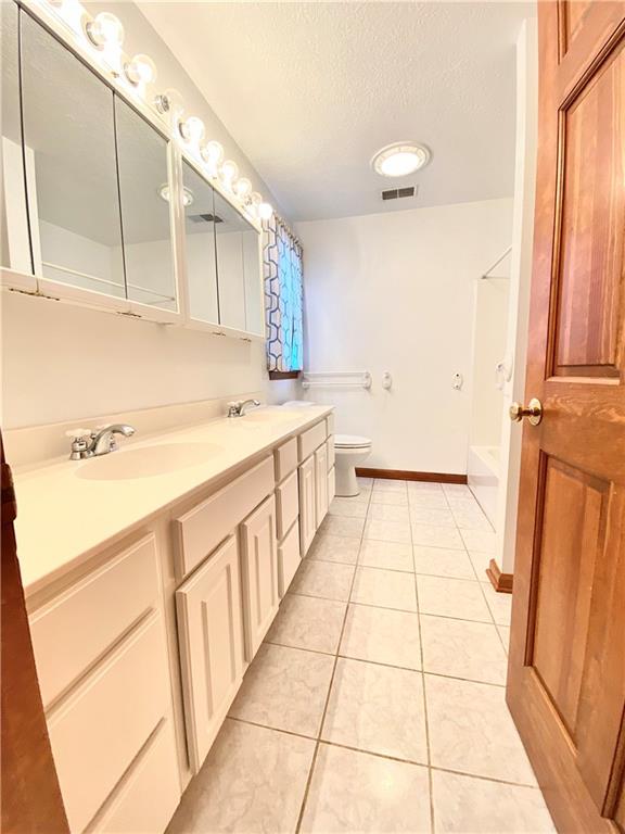 1328 Langeloth Road Burgettstown, PA 15021 - Photo 15 of 25