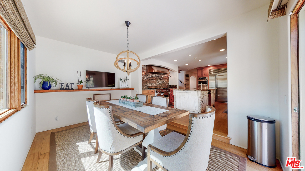 25316 Pacy Street Newhall, CA 91321 - Photo 17 of 53