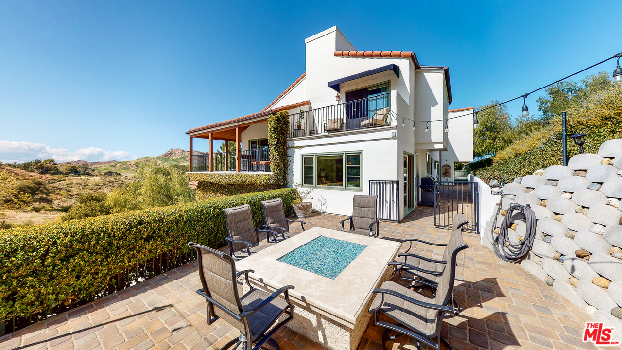 25316 Pacy Street Newhall, CA 91321 - Photo 42 of 53