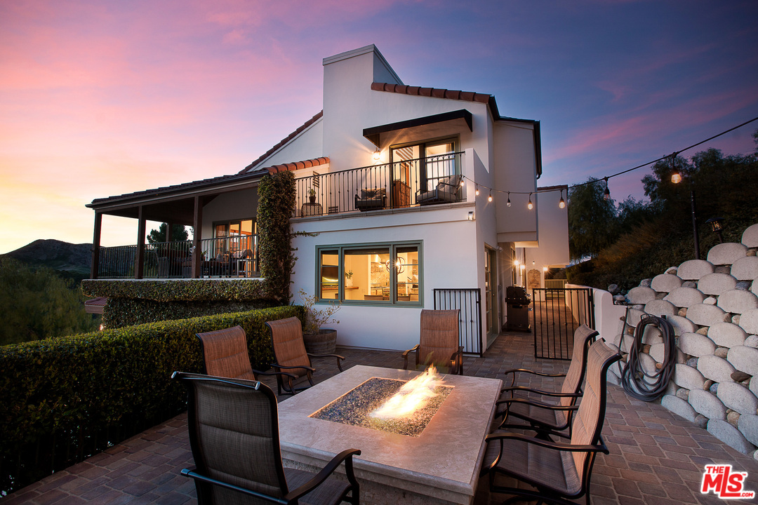 25316 Pacy Street Newhall, CA 91321 - Photo 48 of 53