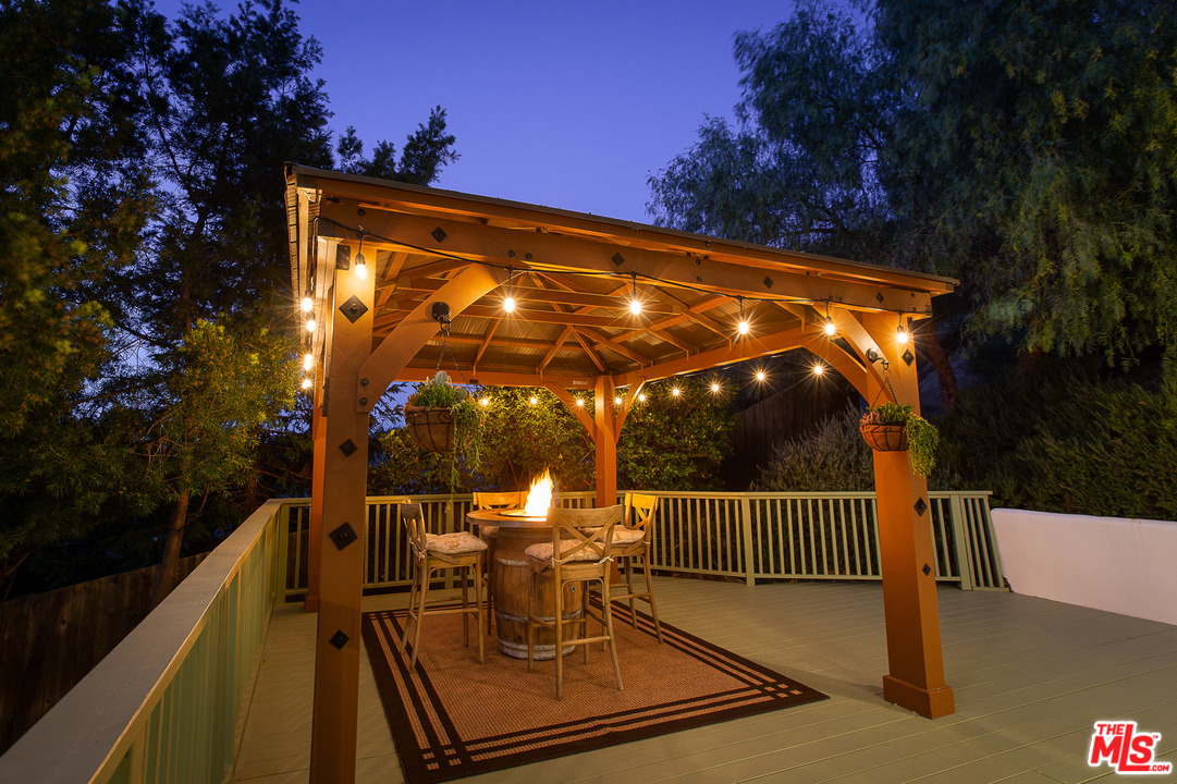 25316 Pacy Street Newhall, CA 91321 - Photo 51 of 53