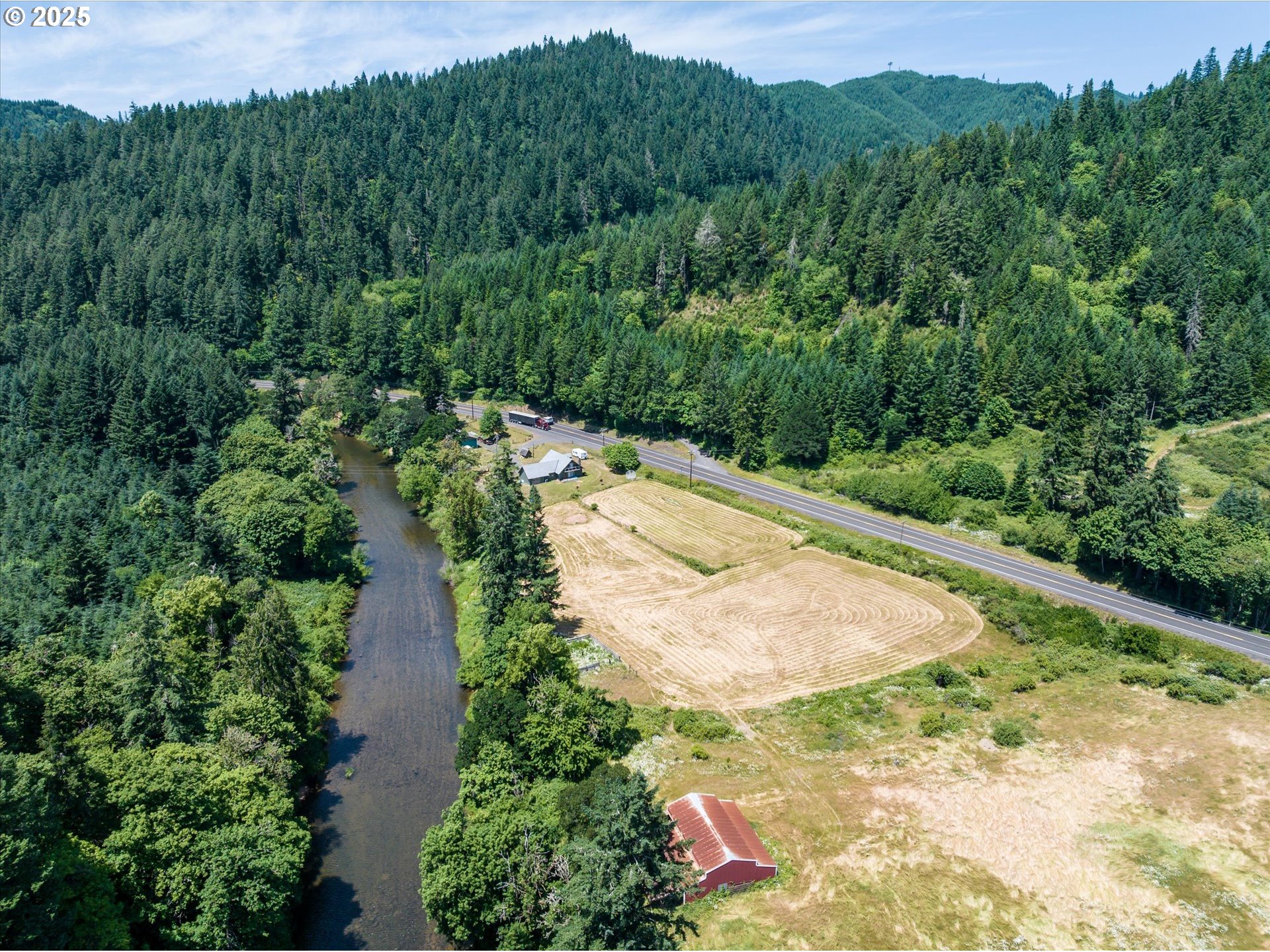 7896 Highway 38 Drain, OR 97435 - Photo 4 of 32