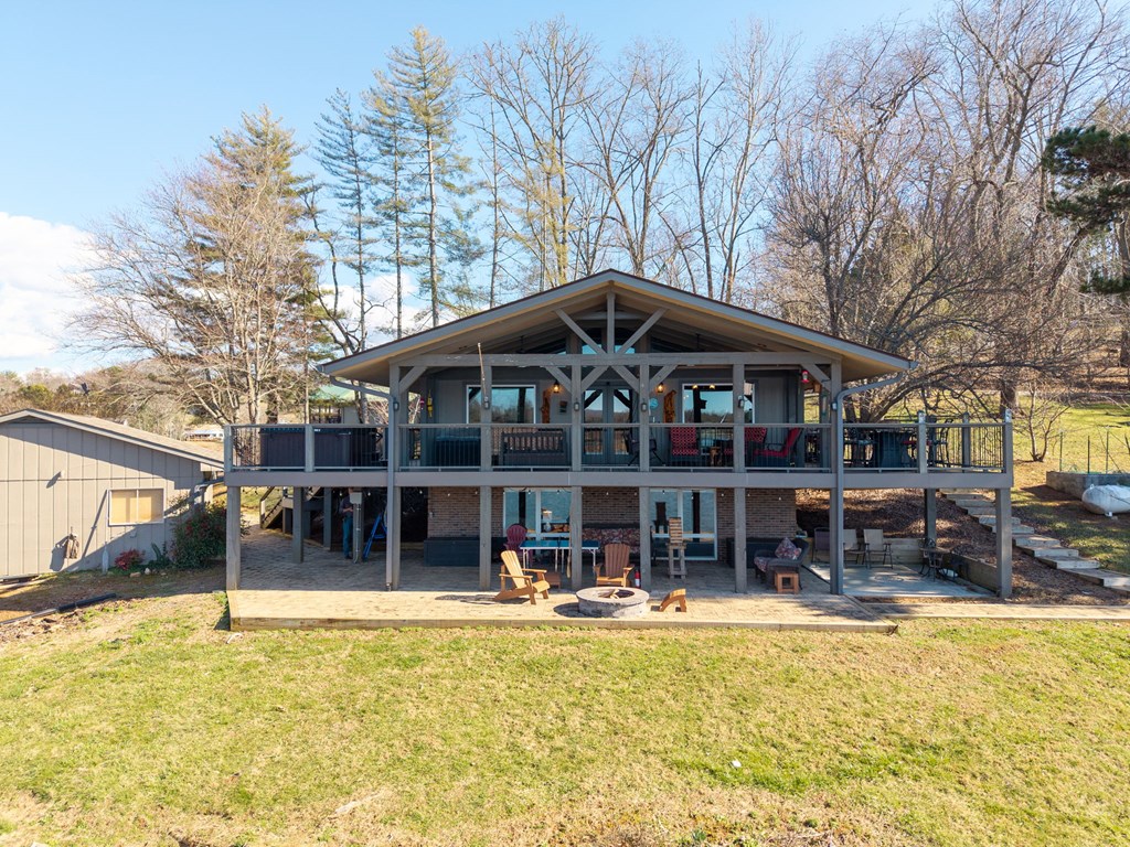 314 Kilpatrick Point Drive Hayesville, NC 28904 - Photo 42 of 50 a front view of a house with swimming pool