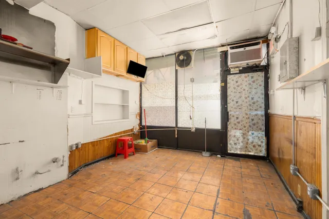 image of a room with furniture