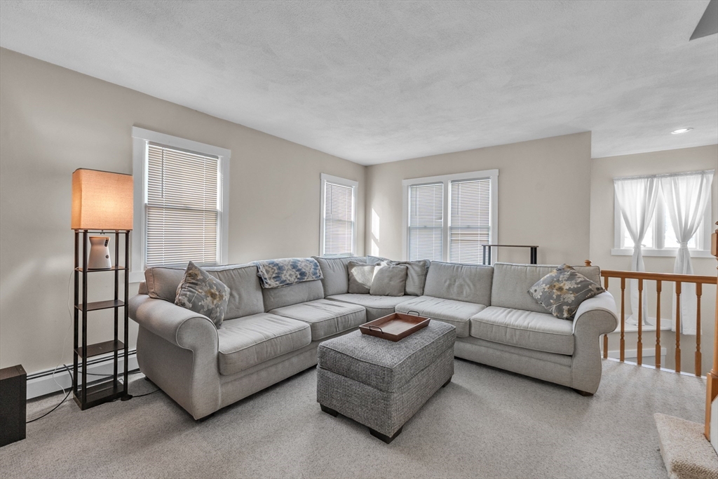 18 Merlin Court, Unit 18 Worcester, MA 01602 - Photo 8 of 18