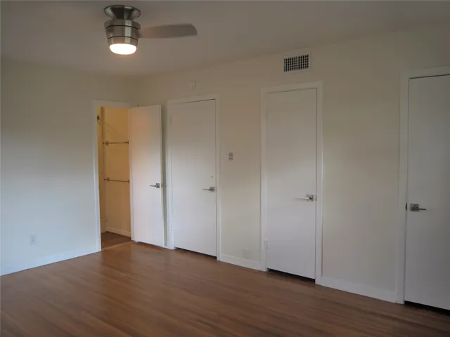 $2,800 | 10319 Raritan Drive, Houston, TX 77043