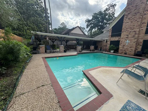 $650,000 | 6730 Mossridge Drive, Houston, TX 77069