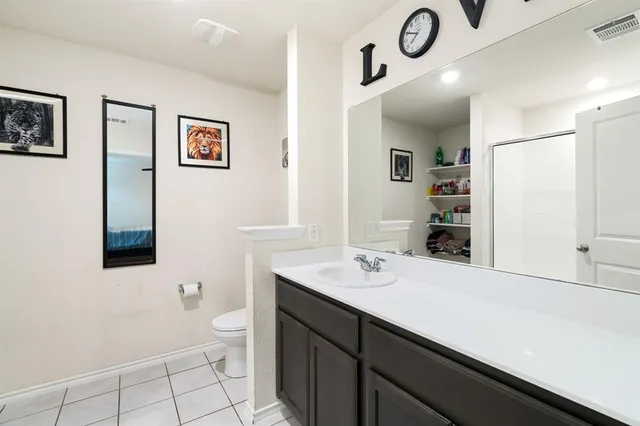 $324,900 | 548 Clearlake Drive, Waxahachie, TX 75165