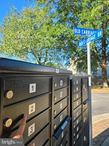 $2,800 | 7901 Old Carriage Trail, Alexandria, VA 22315