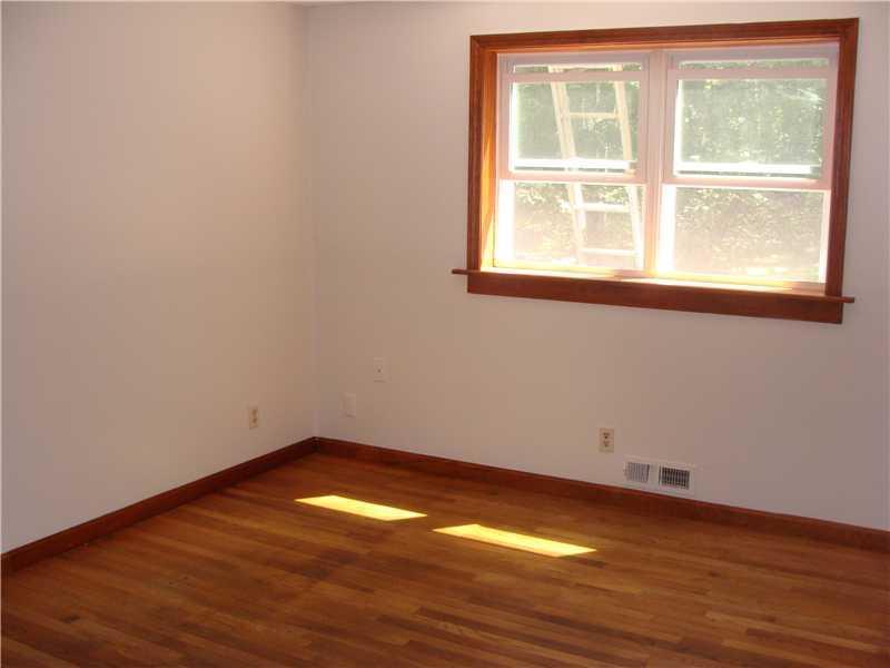 34 Donica Road York, ME 03909 - Photo 16 of 35 Dining Room.
