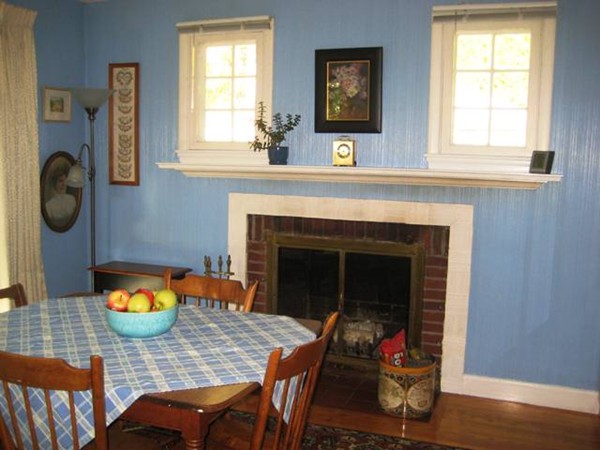 29 Wachusett Road Needham, MA 02492 - Photo 4 of 10
