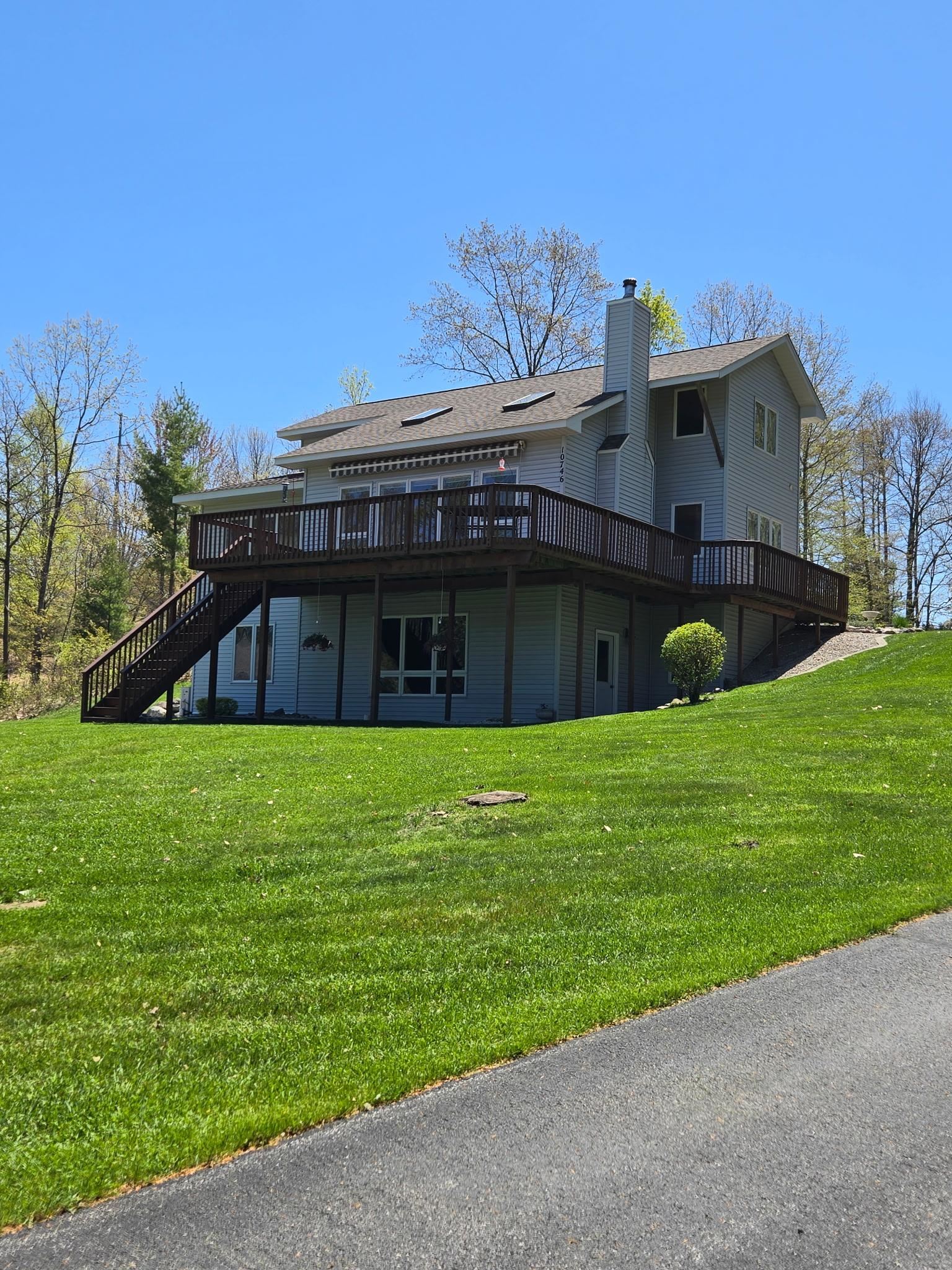 10746 Deal Road Williamsburg, MI 49690 - Photo 3 of 53