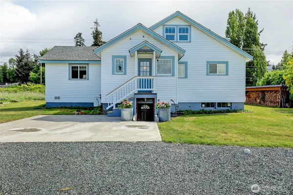 $1,125,000 | 2513 West Edgewood Drive, Port Angeles, WA 98363