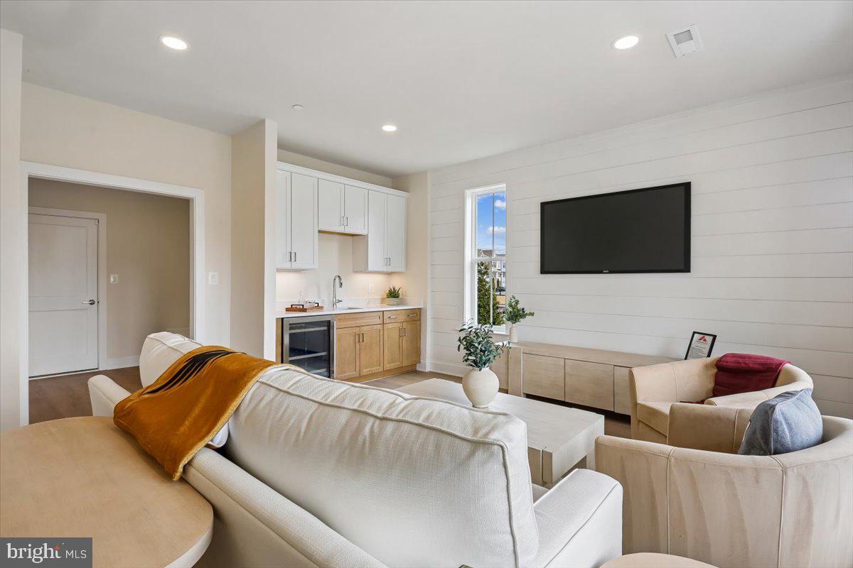 205 Allen Lane Poolesville, MD 20837 - Photo 11 of 56 Rec Room