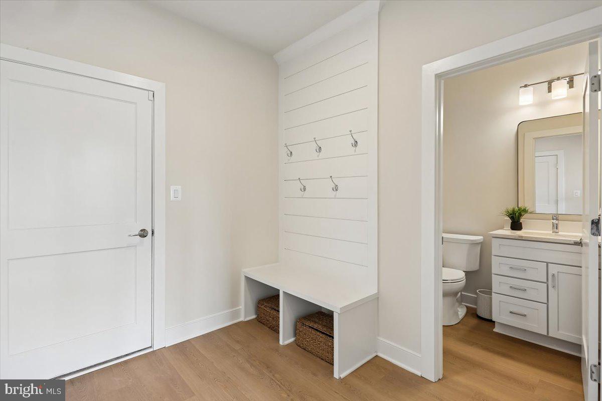 205 Allen Lane Poolesville, MD 20837 - Photo 14 of 56 Mud Room