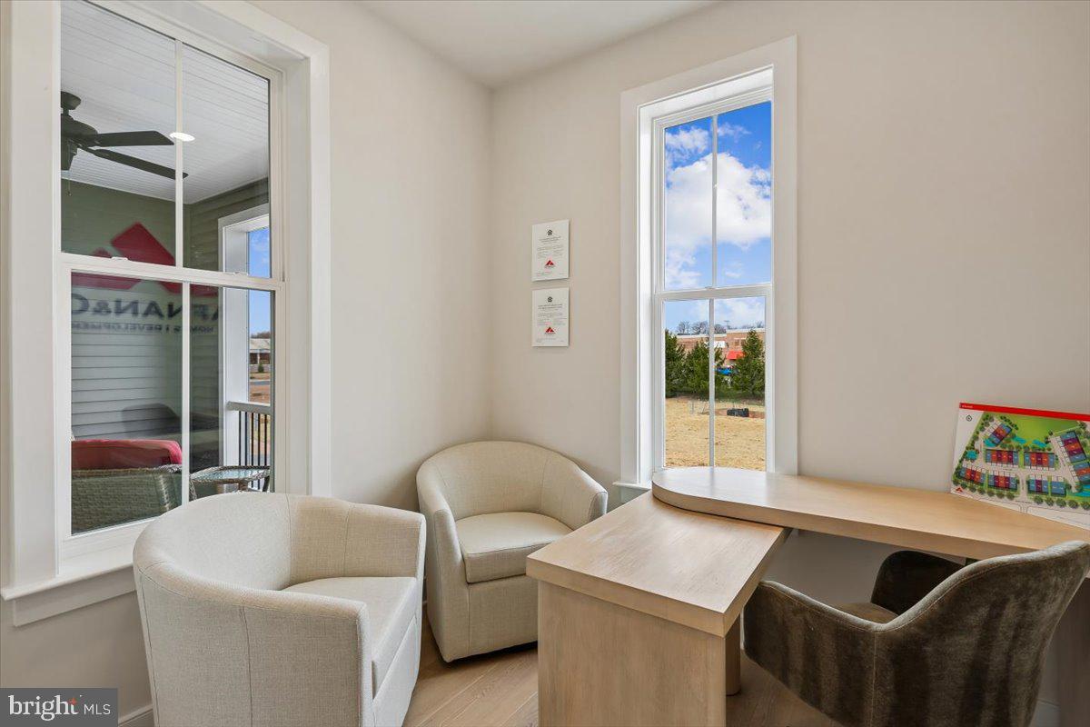 205 Allen Lane Poolesville, MD 20837 - Photo 38 of 56 Main Level Office