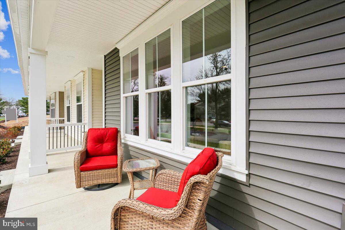 205 Allen Lane Poolesville, MD 20837 - Photo 6 of 56 Front Porch