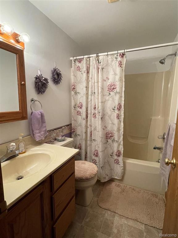 5252 Center Road Flint, MI 48506 - Photo 20 of 40