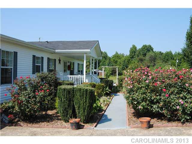 157 Belmar Road Kings Mountain, NC 28086 - Photo 2 of 16 Gallery Image 2