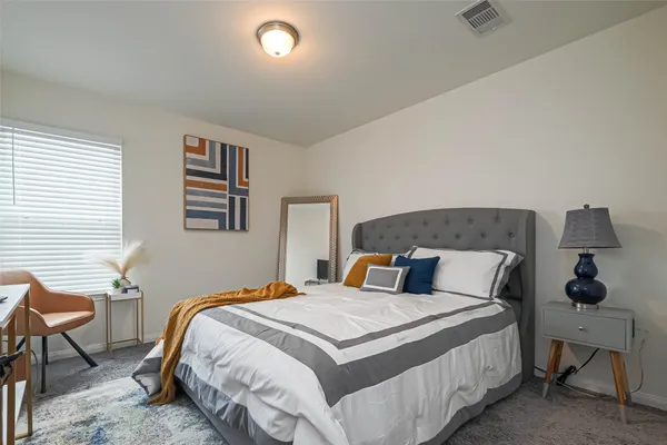$2,450 | 9423 Klein Lane, Houston, TX 77044