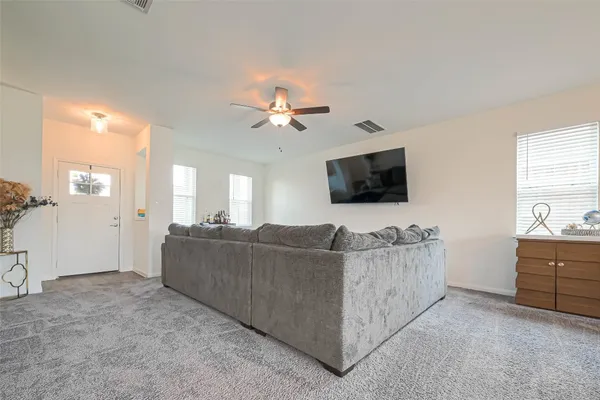 $2,450 | 9423 Klein Lane, Houston, TX 77044