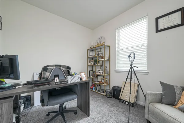 $2,450 | 9423 Klein Lane, Houston, TX 77044