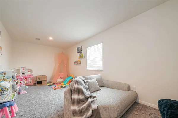 $2,450 | 9423 Klein Lane, Houston, TX 77044