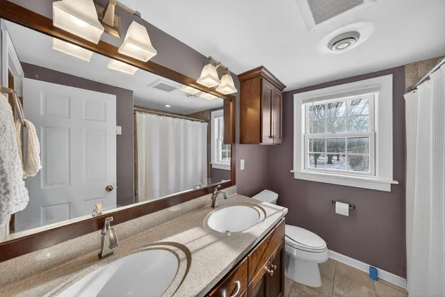 $419,900 | 2306 15th Avenue Southwest, Austin, MN 55912