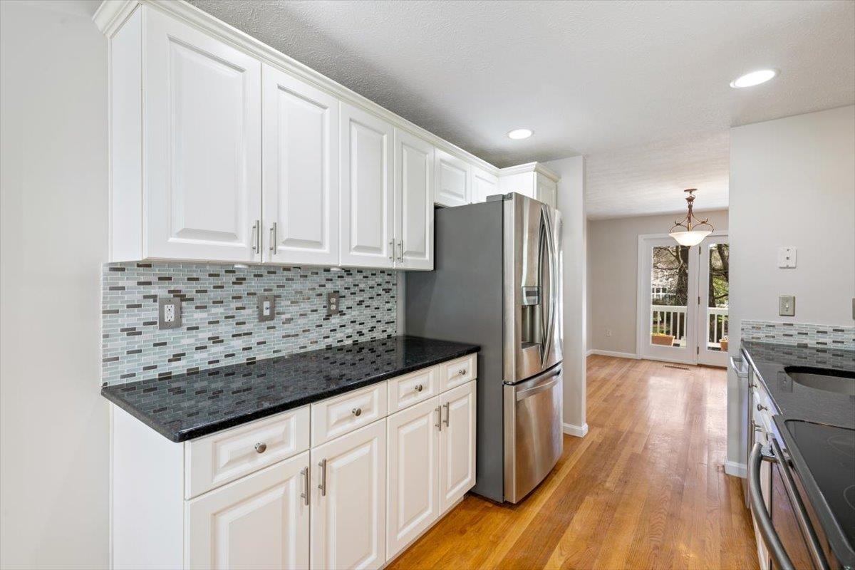 45 Cherry Hollow Road Nashua, NH 03062 - Photo 33 of 34 Gallery Image 33