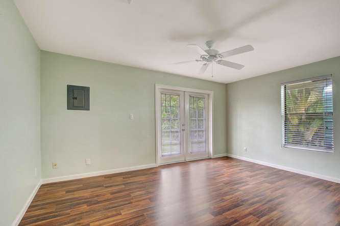 9481 154th Road North Jupiter, FL 33478 - Photo 28 of 32 Guest house bonus room