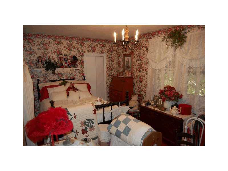 238 South Main Street Pendleton, IN 46064 - Photo 13 of 14 Gallery Image 13