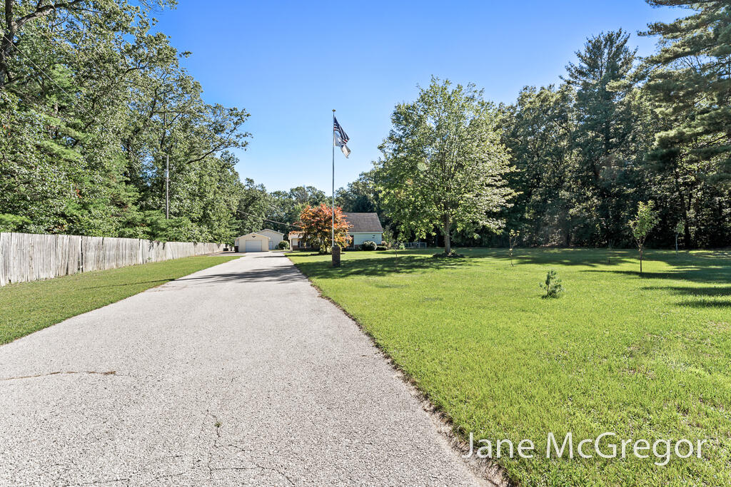 2589 Hall Road Muskegon, MI 49442 - Photo 46 of 47 2589HallRd05Lores