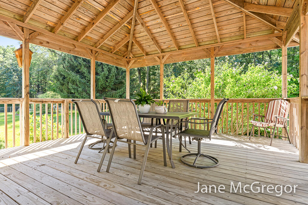 2589 Hall Road Muskegon, MI 49442 - Photo 8 of 47 2589HallRd19Lores