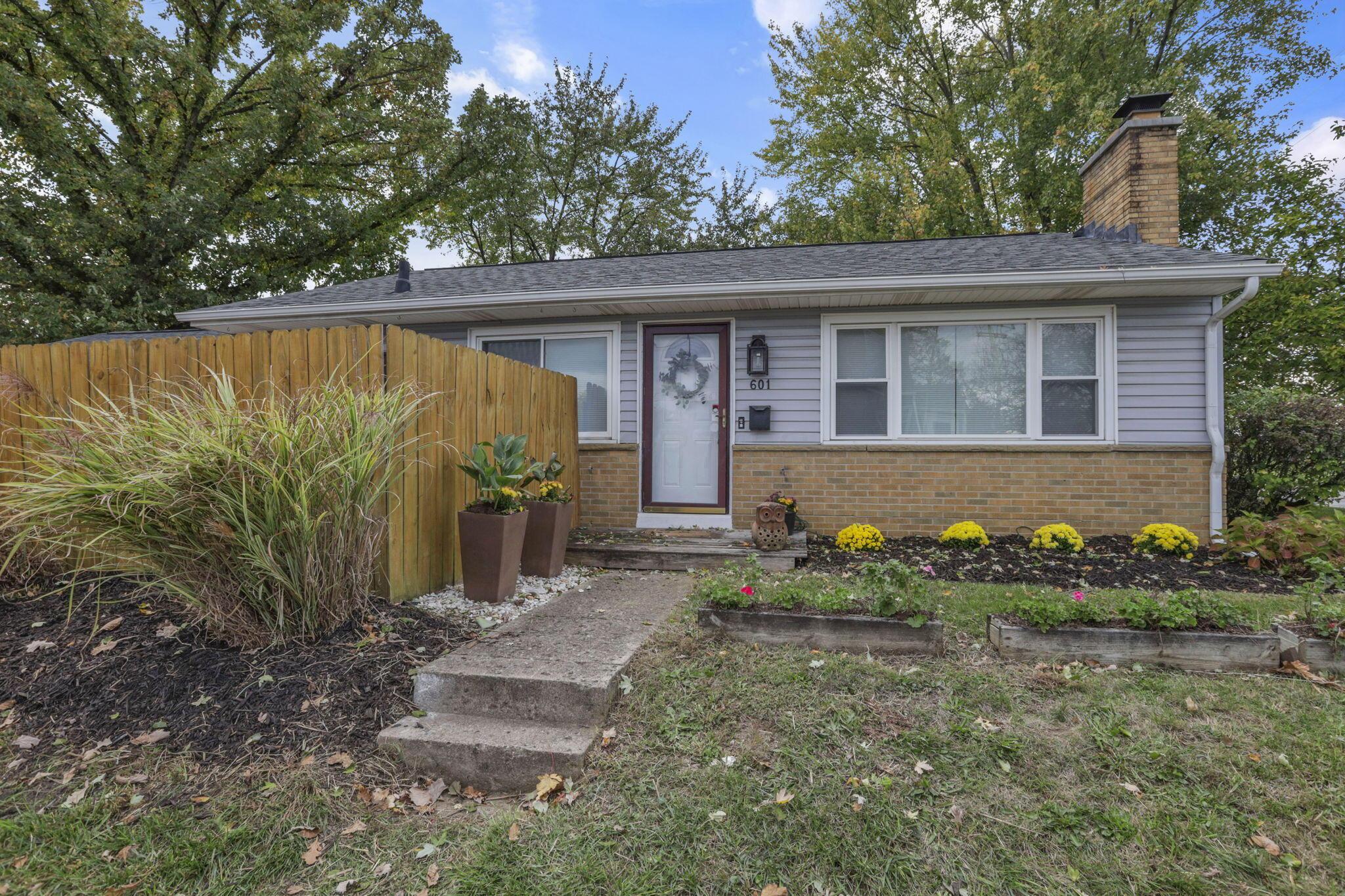 601 Morse Road Columbus, OH 43214 - Photo 8 of 41 8-web-or-mls-IMG_1090