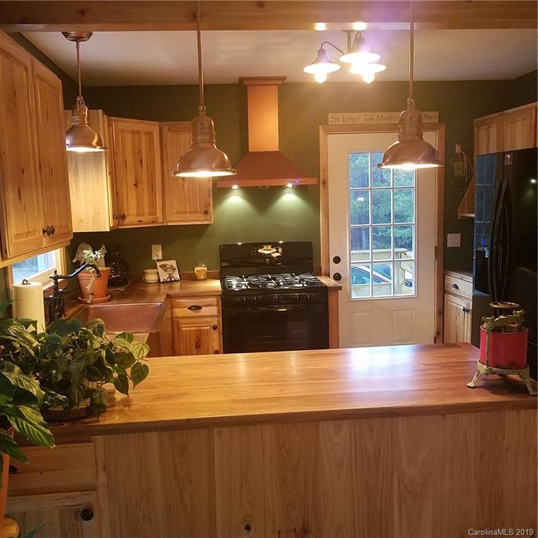 1657 Riverside Road Lancaster, SC 29720 - Photo 2 of 21 Gallery Image 2